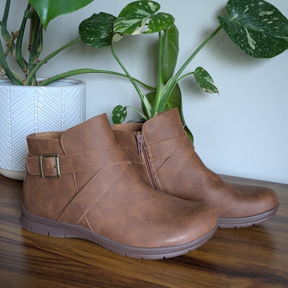 BOC Boots